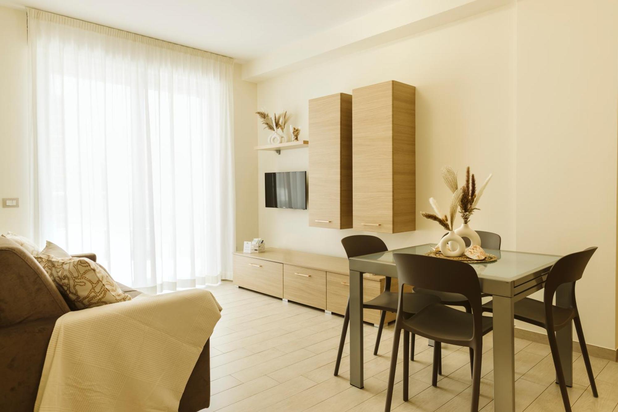 Residenze Roscioli Aparthotel Roseto Degli Abruzzi Exterior foto