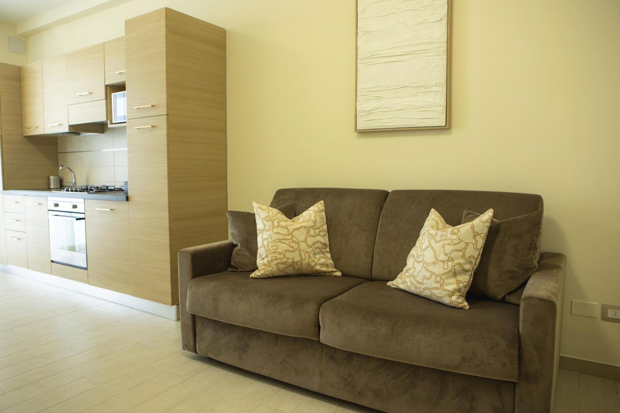 Residenze Roscioli Aparthotel Roseto Degli Abruzzi Exterior foto