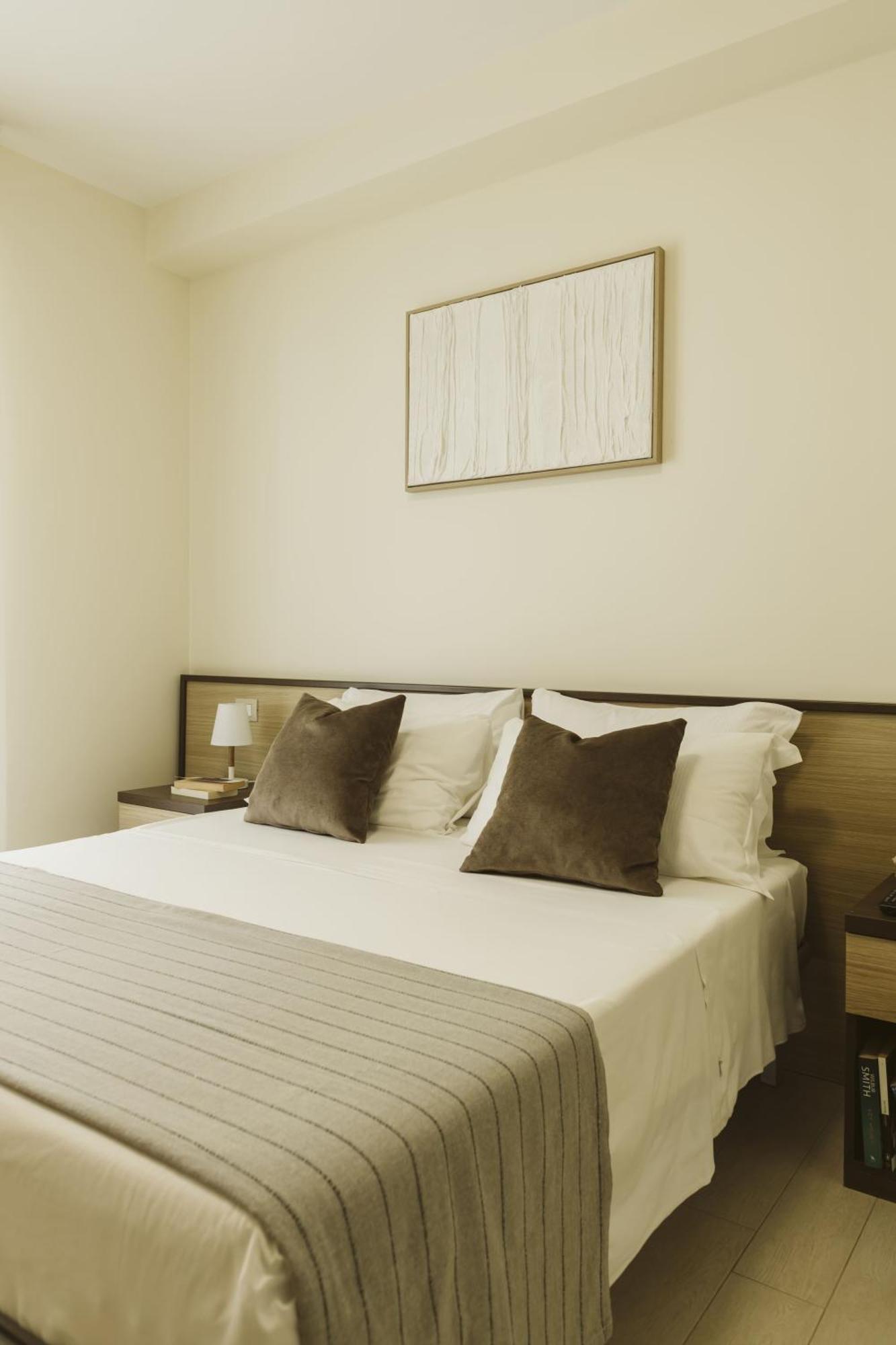 Residenze Roscioli Aparthotel Roseto Degli Abruzzi Exterior foto