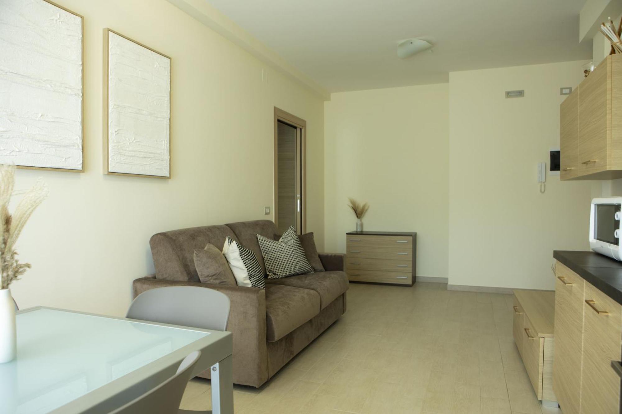 Residenze Roscioli Aparthotel Roseto Degli Abruzzi Exterior foto